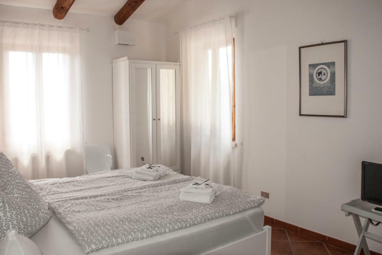 Calmancino Delle Selve Bed & Breakfast Урбино Екстериор снимка